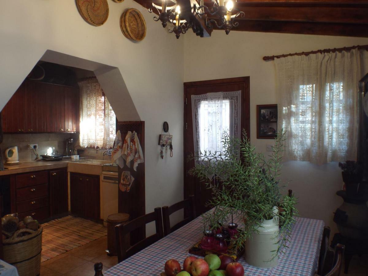 Ephtagonia The Pomegranate'S Houseヴィラ エクステリア 写真